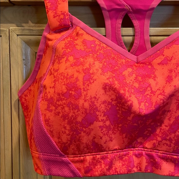 Moving Comfort Juno high impact sports bra 34D - Picture 3 of 8